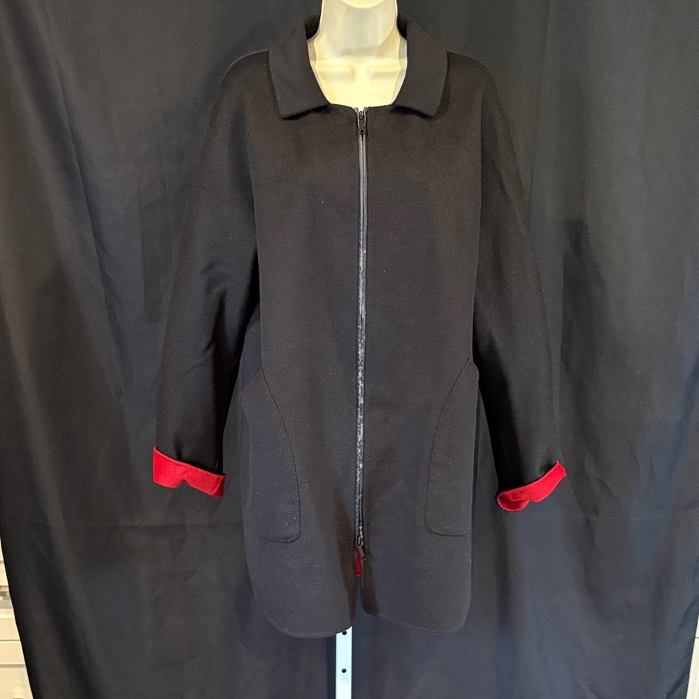 Lafayette 148 New York Black Zip-Front Coat with Red Cuff Accents XL
